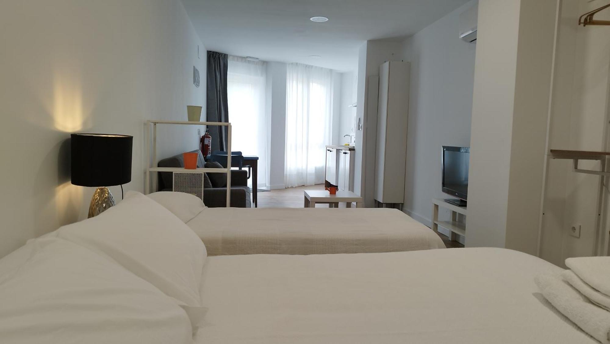 Apartamentos Y Estudios El Centro Vargas Екстериор снимка